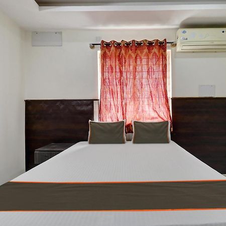 班加罗尔 Collection O Karavali Residency酒店 外观 照片